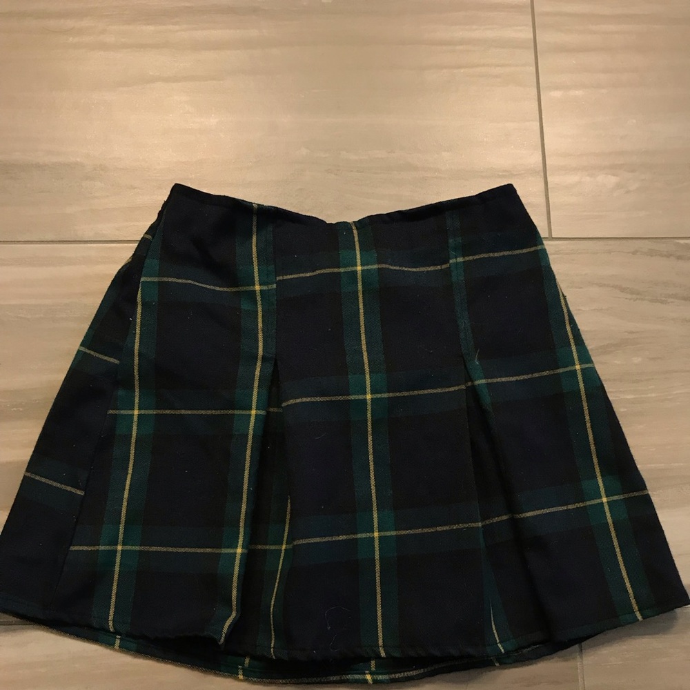 super rare plaid brandy melville skirt